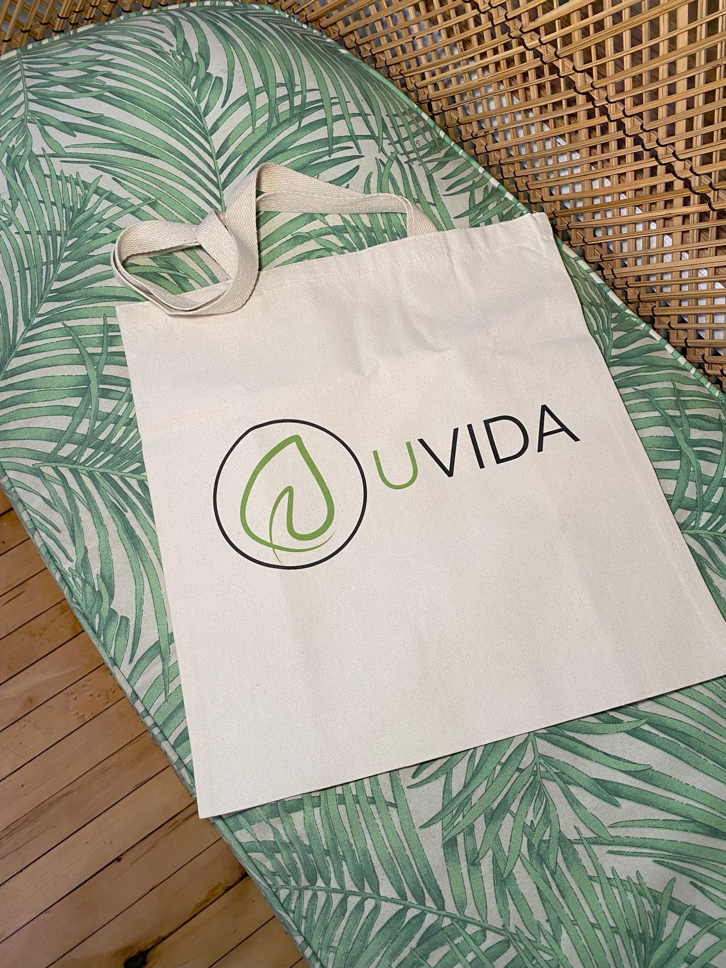 Uvida Shop Tote Bag