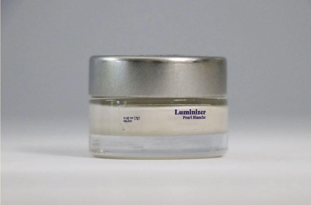 Pearl Blanche Luminizer Highlighter Makeup