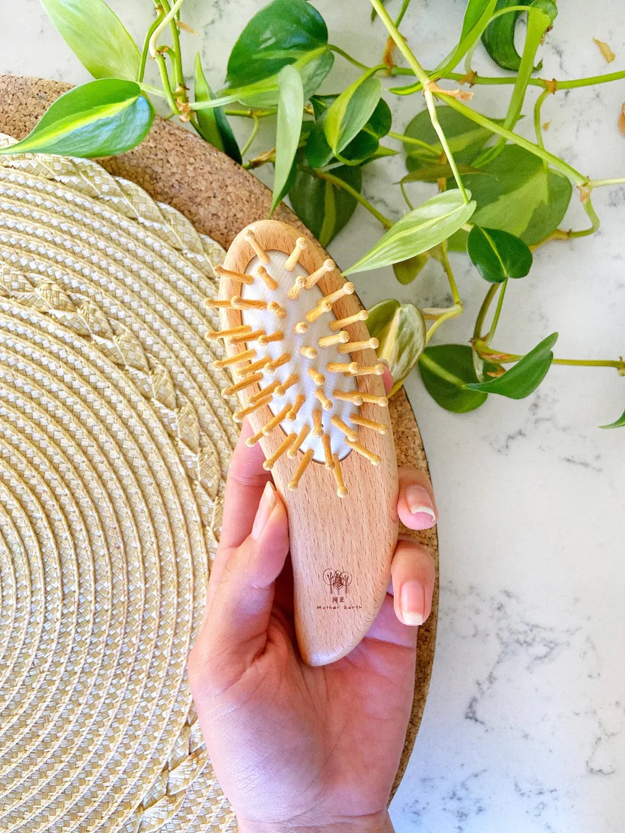 Beechwood Travel Hairbrush